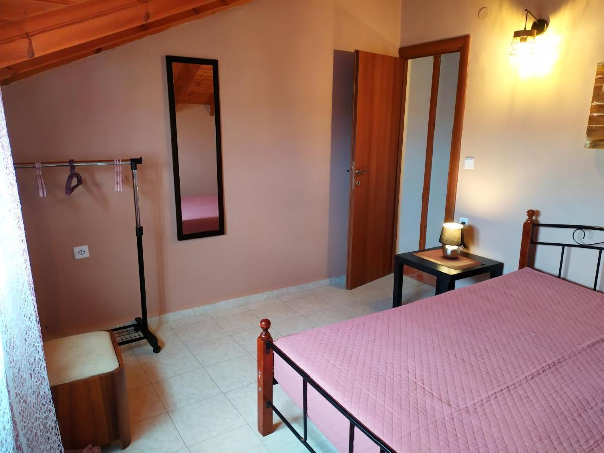 Noufara Apartments Néa Meságkala Bagian luar foto