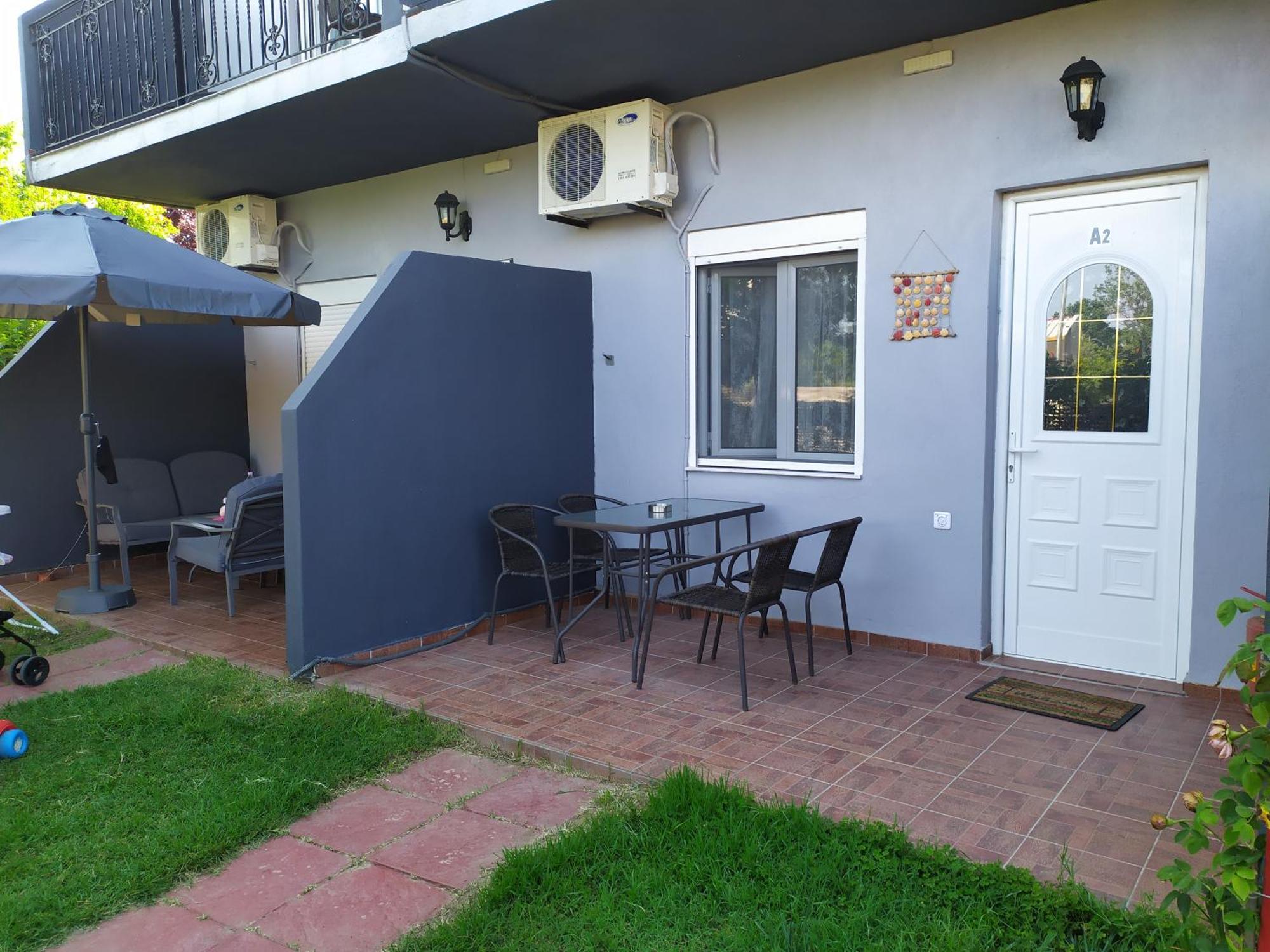 Noufara Apartments Néa Meságkala Ruang foto