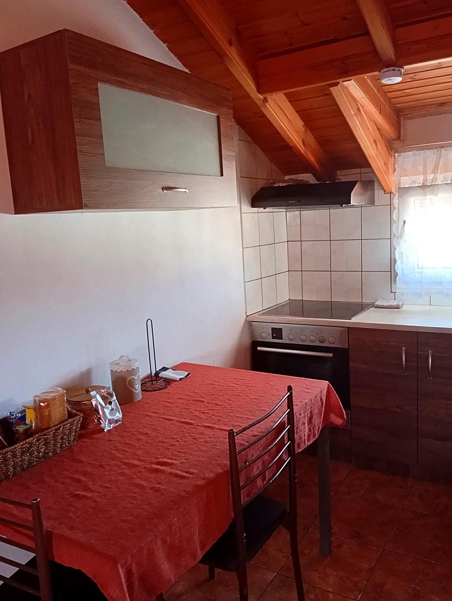Noufara Apartments Néa Meságkala Bagian luar foto