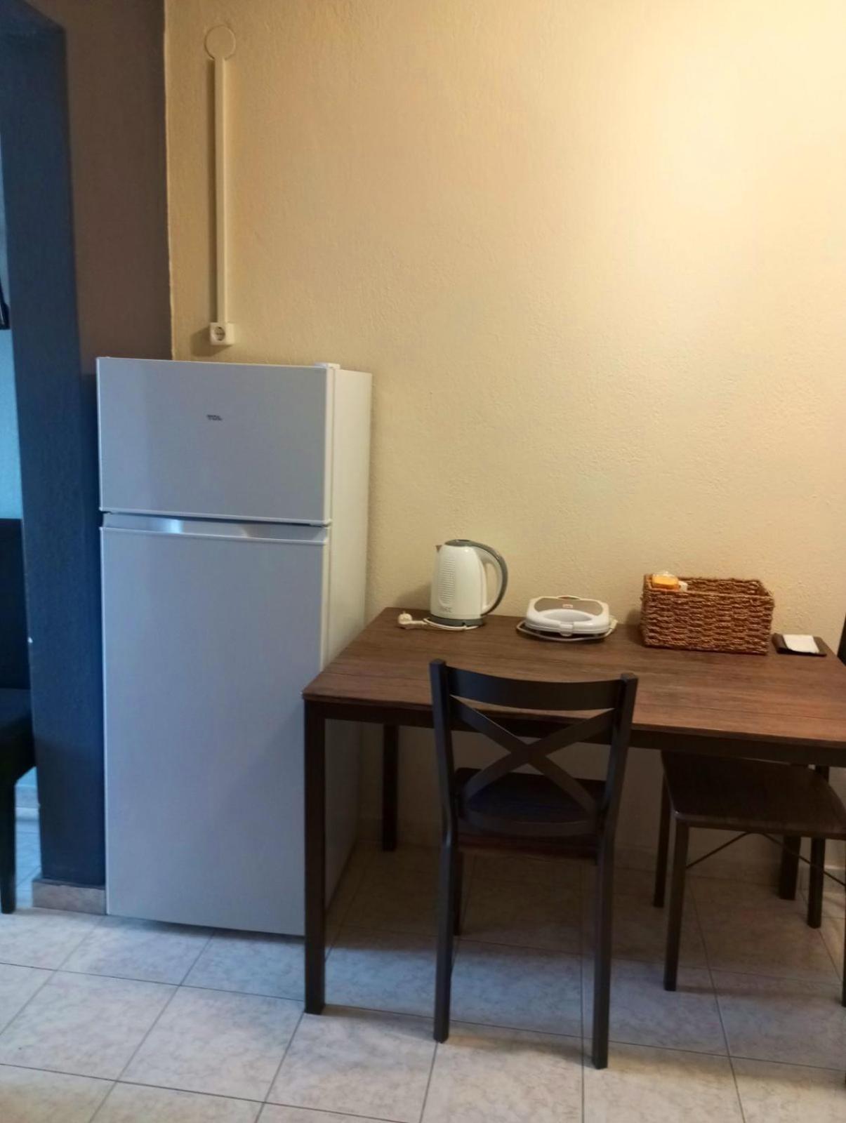 Noufara Apartments Néa Meságkala Ruang foto